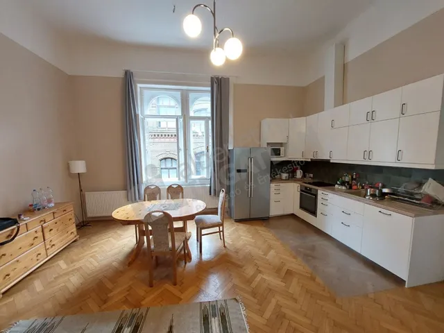 Kiadó lakás Budapest VIII. kerület 71 nm