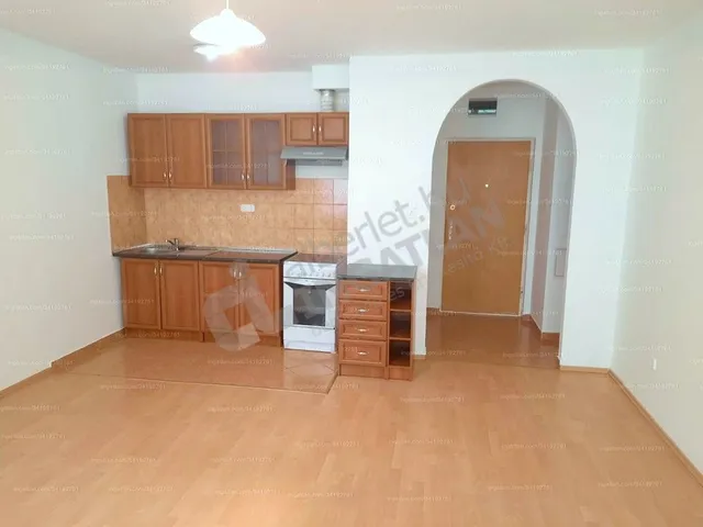 Kiadó lakás Budapest XIV. kerület, Törökőr 32 nm