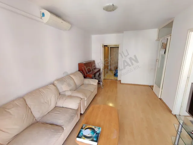 Kiadó lakás Budapest XIV. kerület, Herminamező 116 nm