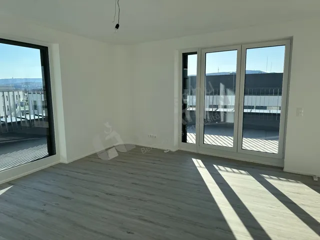 Kiadó lakás Budapest XIII. kerület, Cserhalom utca 110 nm