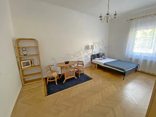 Kiadó lakás Budapest I. kerület 30 nm