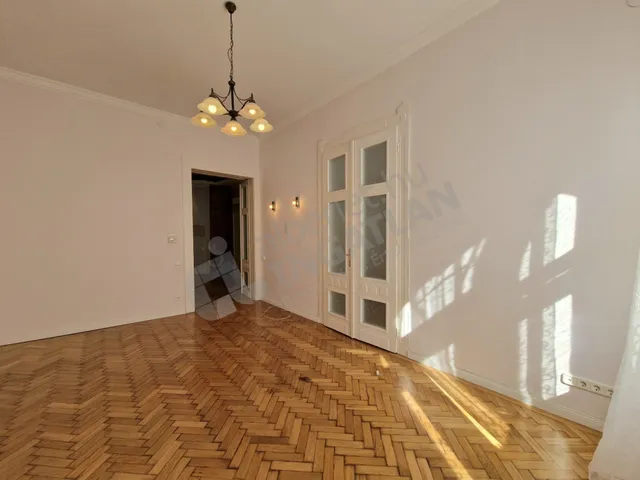 Kiadó lakás Budapest VI. kerület, Vasvári Pál utca 83 nm