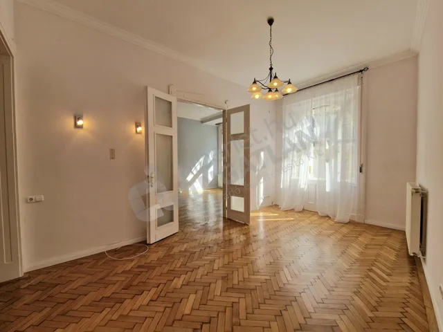 Kiadó kereskedelmi és ipari ingatlan Budapest VI. kerület 83 nm