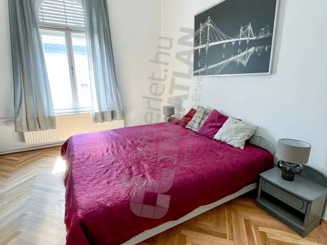 Kiadó lakás Budapest V. kerület, Belváros, Váci utca 75 nm