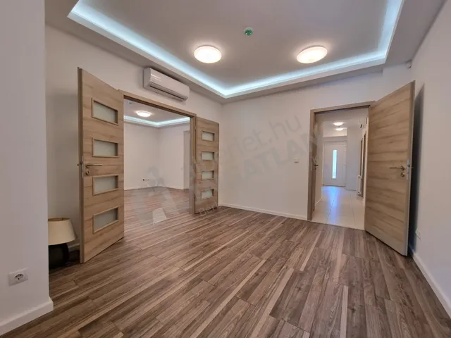 Kiadó lakás Budapest I. kerület 81 nm