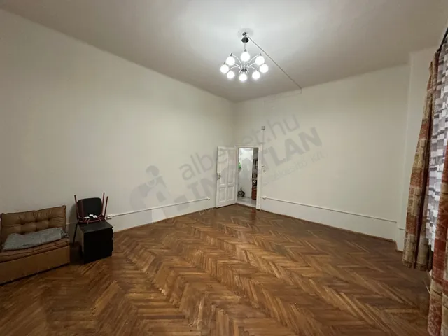 Kiadó lakás Budapest V. kerület, Lipótváros, Hold utca 54 nm