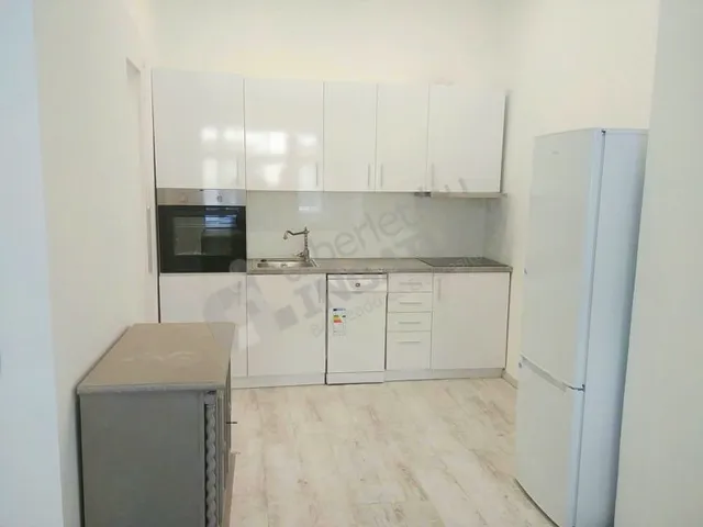 Eladó lakás Budapest VIII. kerület, Práter utca 32 nm