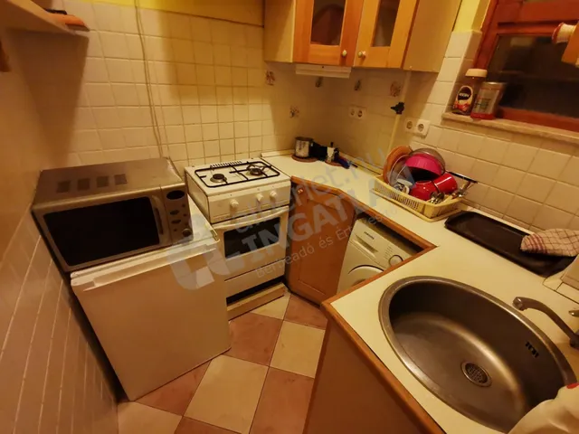Kiadó lakás Budapest VI. kerület, Csengery utca 28 nm