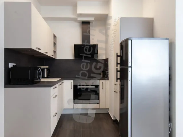 Kiadó lakás Budapest XI. kerület, Budapart, Napkelte utca 38 nm