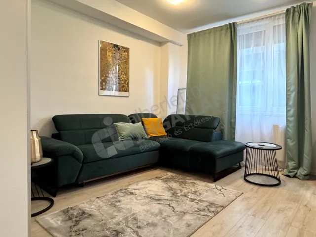 Kiadó lakás Budapest VIII. kerület, Corvin sétány 37 nm