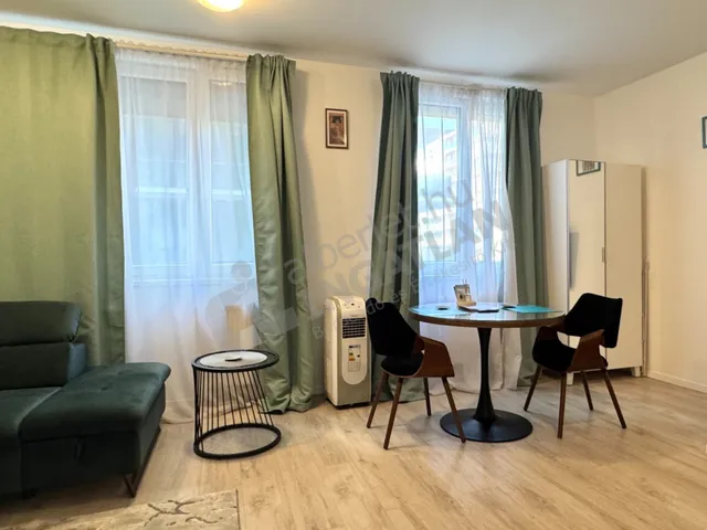 Kiadó lakás Budapest VIII. kerület, Corvin sétány 37 nm