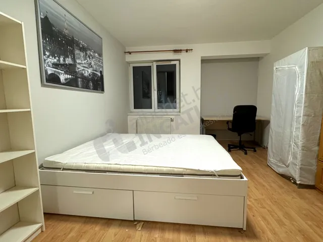 Eladó lakás Budapest VIII. kerület, Baross utca 33 nm