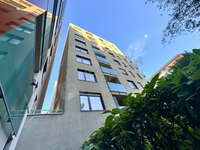 Kiadó lakás Budapest VIII. kerület, Corvin sétány 42 nm