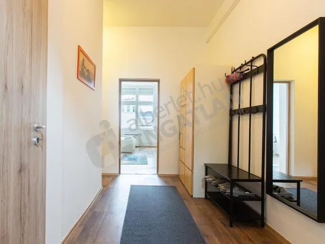 Kiadó lakás Budapest XIII. kerület, Angyalföld, Váci út 75 nm
