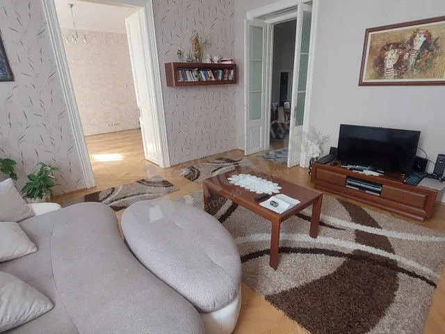 Kiadó lakás Budapest VI. kerület, Szív utca 110 nm