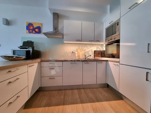Kiadó lakás Budapest III. kerület, Nánási út 53 nm