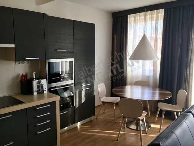 Kiadó lakás Budapest VIII. kerület 80 nm