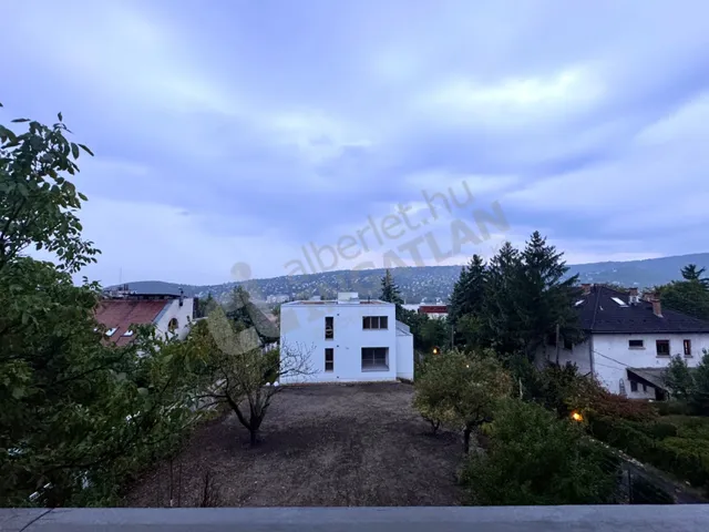 Kiadó lakás Budapest II. kerület, Törökvész 65 nm