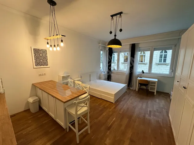 Kiadó lakás Budapest V. kerület, Belváros 40 nm