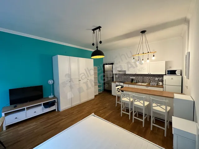 Kiadó lakás Budapest V. kerület, Belváros, Szerb utca 40 nm