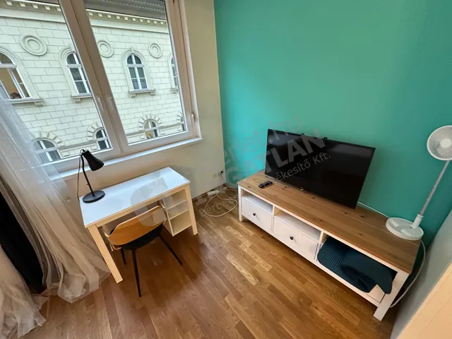 Kiadó lakás Budapest V. kerület, Belváros, Szerb utca 40 nm