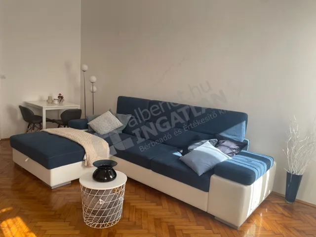 Kiadó lakás Budapest VIII. kerület, Gyulai Pál utca 55 nm