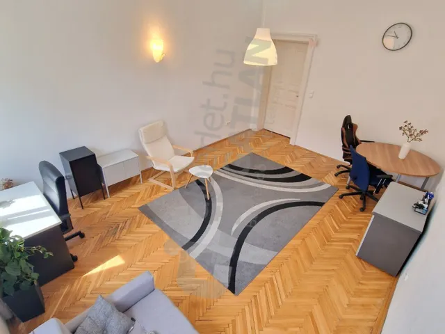 Kiadó lakás Budapest VI. kerület, Felső erdősor 43 nm