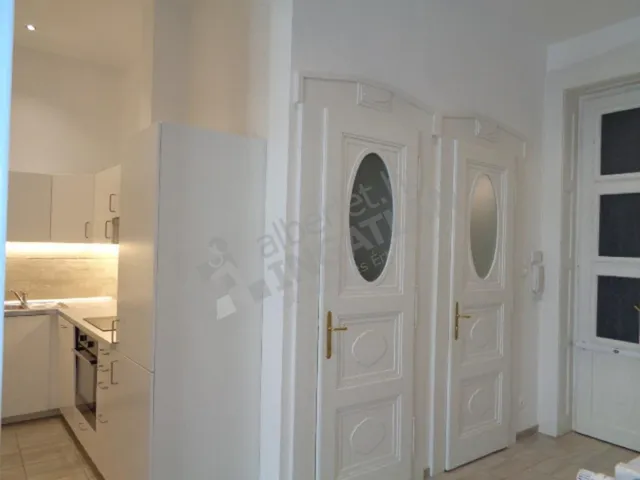 Kiadó lakás Budapest VII. kerület, Belső-Erzsébetváros, Síp utca 89 nm