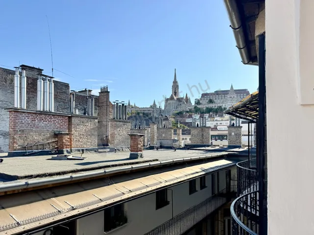 Kiadó lakás Budapest I. kerület, Székely utca 61 nm