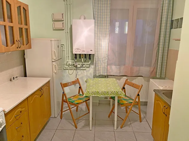 Kiadó lakás Budapest XI. kerület, Albertfalva, Kisköre tér 40 nm