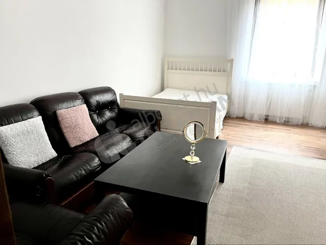 Kiadó lakás Budapest II. kerület, Szépilona 42 nm