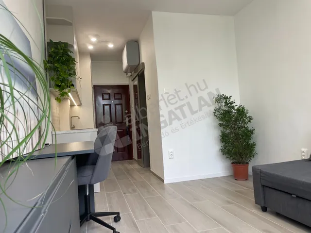 Kiadó lakás Budapest XIX. kerület, Kispest, Templom tér 18 nm