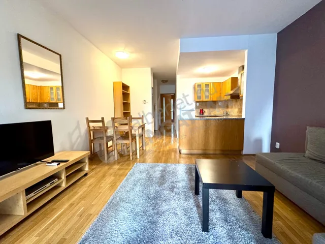 Kiadó lakás Budapest VII. kerület, Belső-Erzsébetváros, Kazinczy utca 48 nm