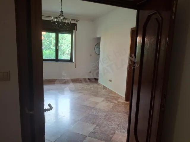 Kiadó ház Budapest XII. kerület, Virányos, Dániel út 50 nm