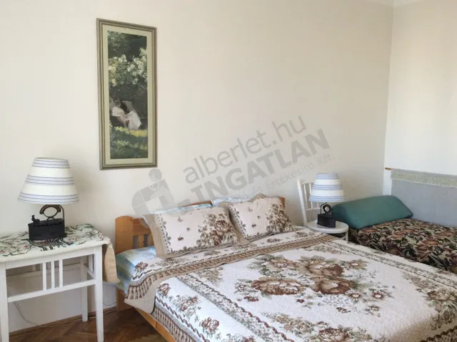 Kiadó lakás Budapest V. kerület, Belváros, Váci utca 76 nm