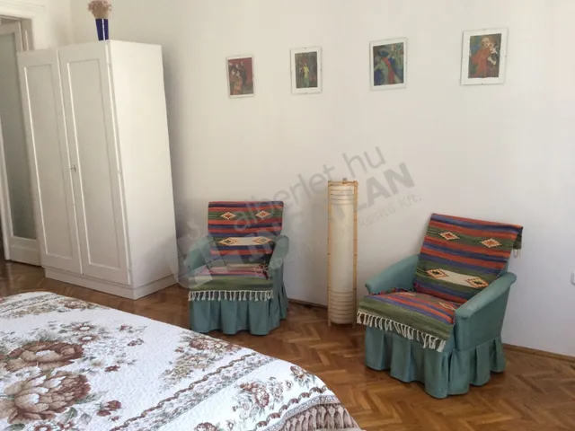Kiadó lakás Budapest V. kerület, Belváros, Váci utca 76 nm
