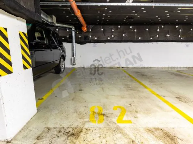 Eladó garázs Budapest VII. kerület, Garay utca 16 nm