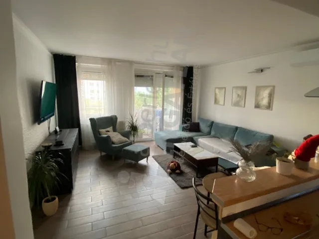 Eladó lakás Budapest III. kerület, Királyok útja 81 nm