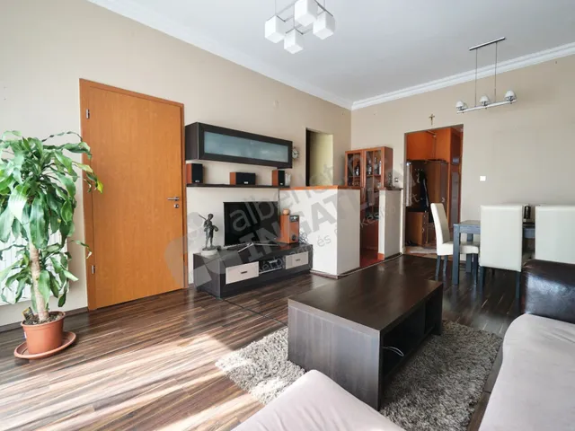 Kiadó lakás Budapest XIII. kerület, Újlipótváros, Tutaj utca 50 nm