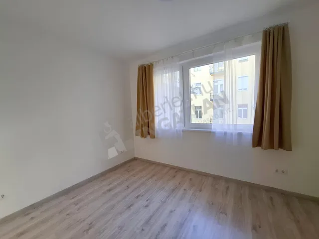 Kiadó lakás Budapest VIII. kerület, Józsefváros, Tolnai Lajos utca 38 nm