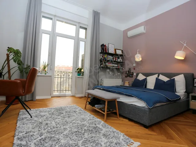 Kiadó lakás Budapest VII. kerület, Almássy tér 71 nm