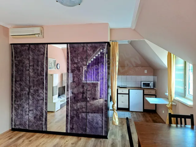 Kiadó lakás Budapest II. kerület, Arad utca 36 nm