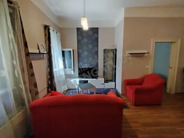 Eladó lakás Budapest V. kerület, Belváros, Veres Pálné utca 56 nm