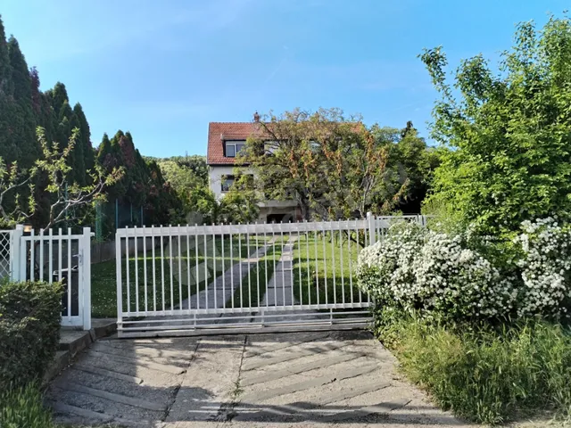 Kiadó lakás Budapest XII. kerület, Magasút 80 nm