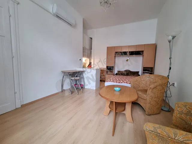 Kiadó lakás Budapest I. kerület, Krisztina körút 33 nm