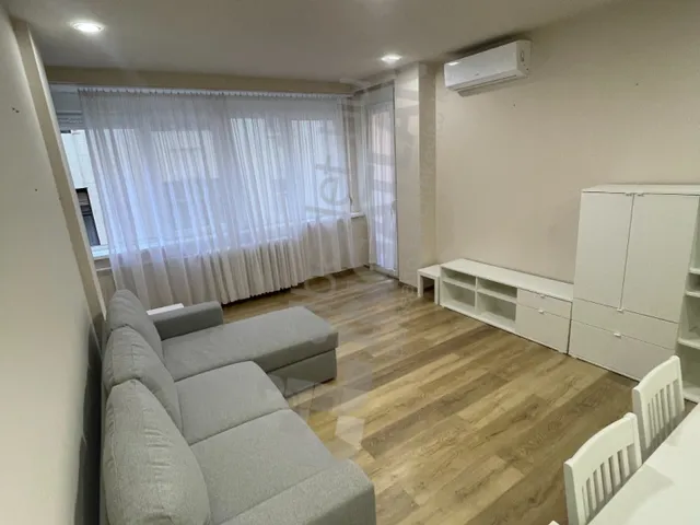 Kiadó lakás Budapest VII. kerület, Csengery utca 43 nm