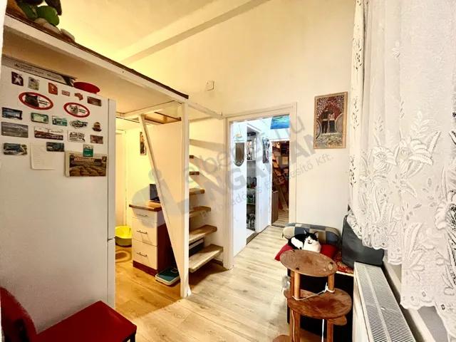 Eladó lakás Budapest X. kerület, Szállás utca 39 nm