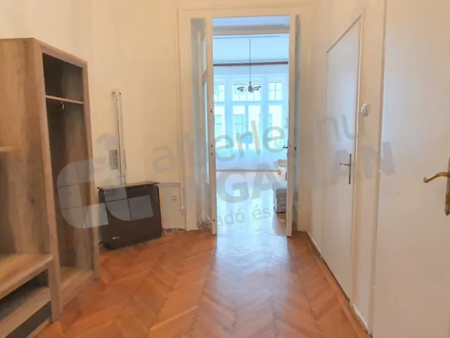 Kiadó lakás Budapest VIII. kerület, Somogyi Béla utca 47 nm