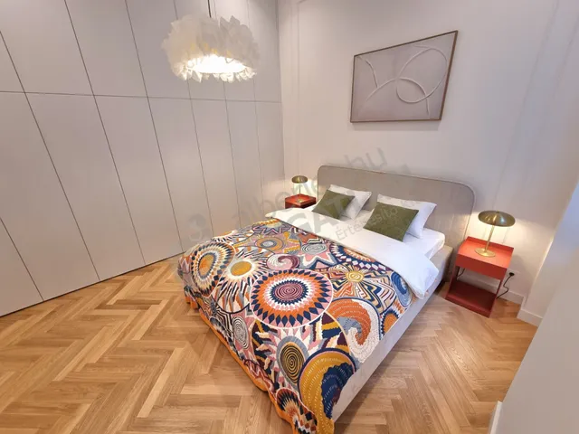 Eladó lakás Budapest V. kerület, Lipótváros, Stollár Béla utca 102 nm