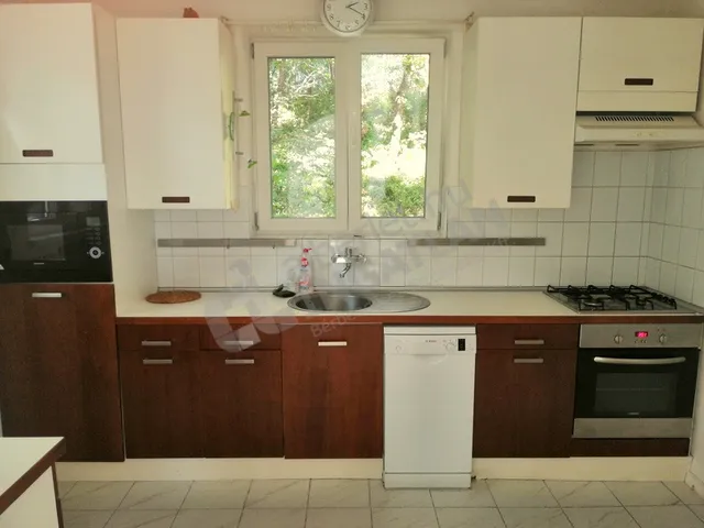 Kiadó lakás Budapest XII. kerület, Mártonhegy, Denevér köz 120 nm